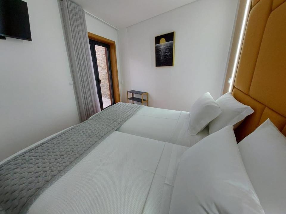 Muralha Azibo Dreams Santa Combinha Exteriör bild